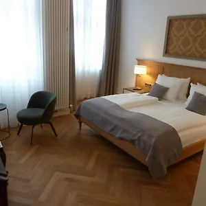 Hotel Lindenufer, Berlino