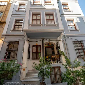 Valeria Antique 1892 Istambul