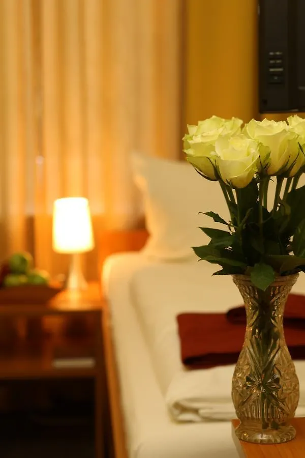 Hotel Ai Koenigshof Berlin